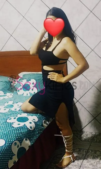 Daniela 21 años venezolana blanquita y golosa